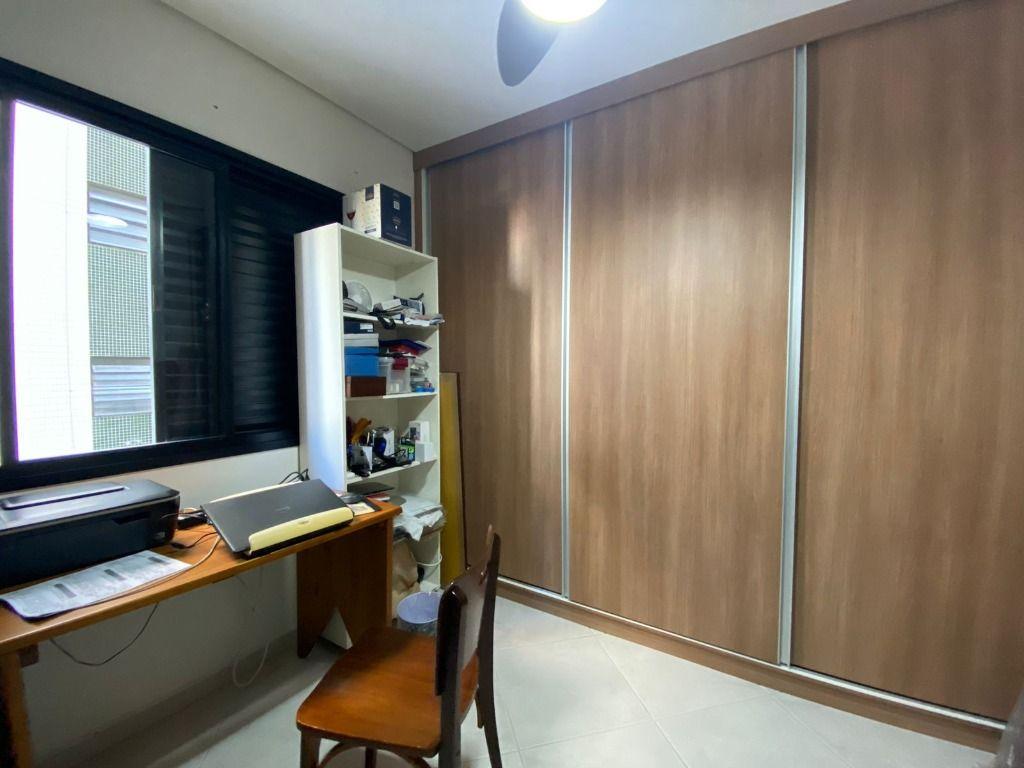 Apartamento à venda com 3 quartos, 137m² - Foto 60