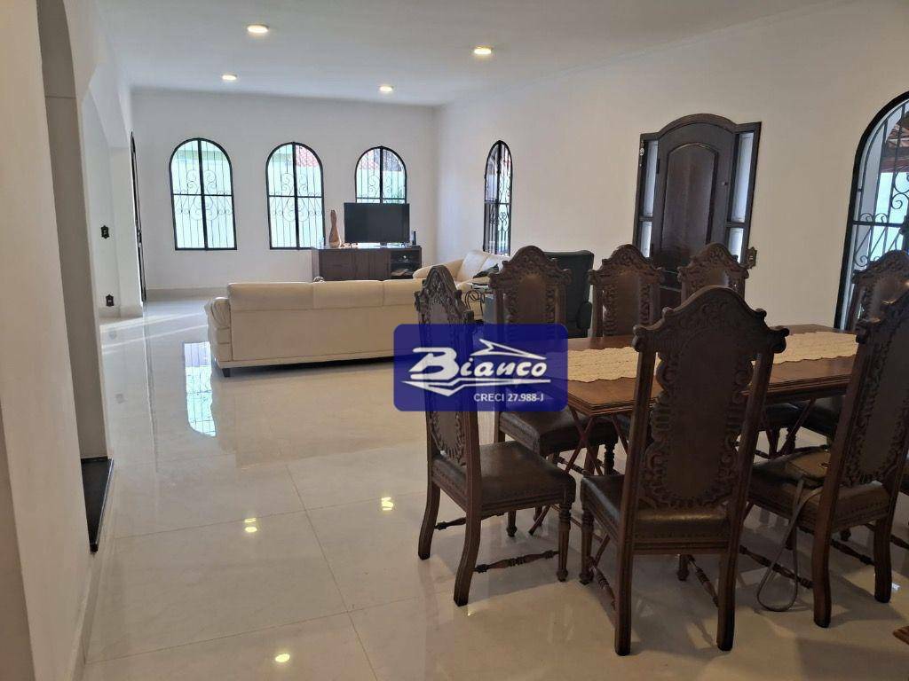 Sobrado à venda com 5 quartos, 290m² - Foto 10