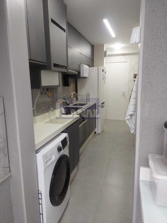 Apartamento à venda com 2 quartos, 63m² - Foto 14