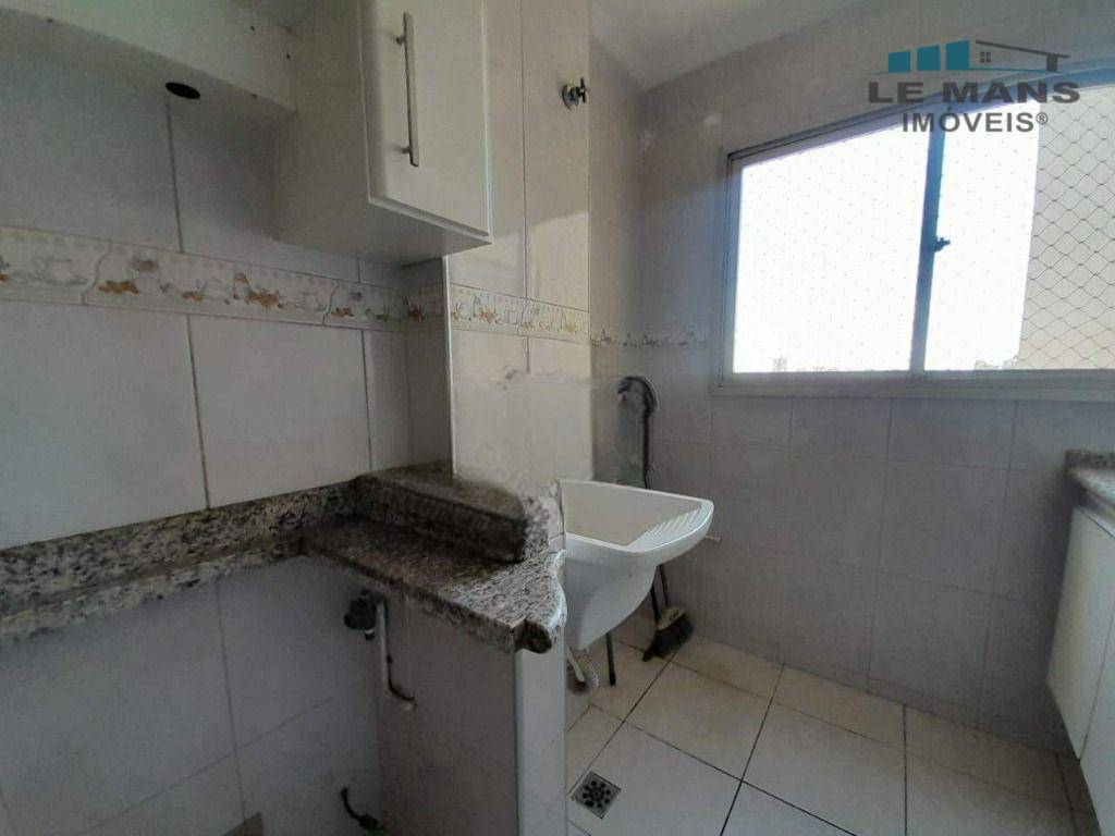 Apartamento à venda com 3 quartos, 82m² - Foto 11