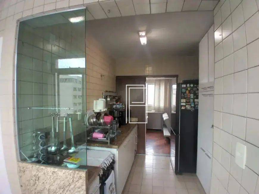 Apartamento à venda com 2 quartos, 152m² - Foto 12