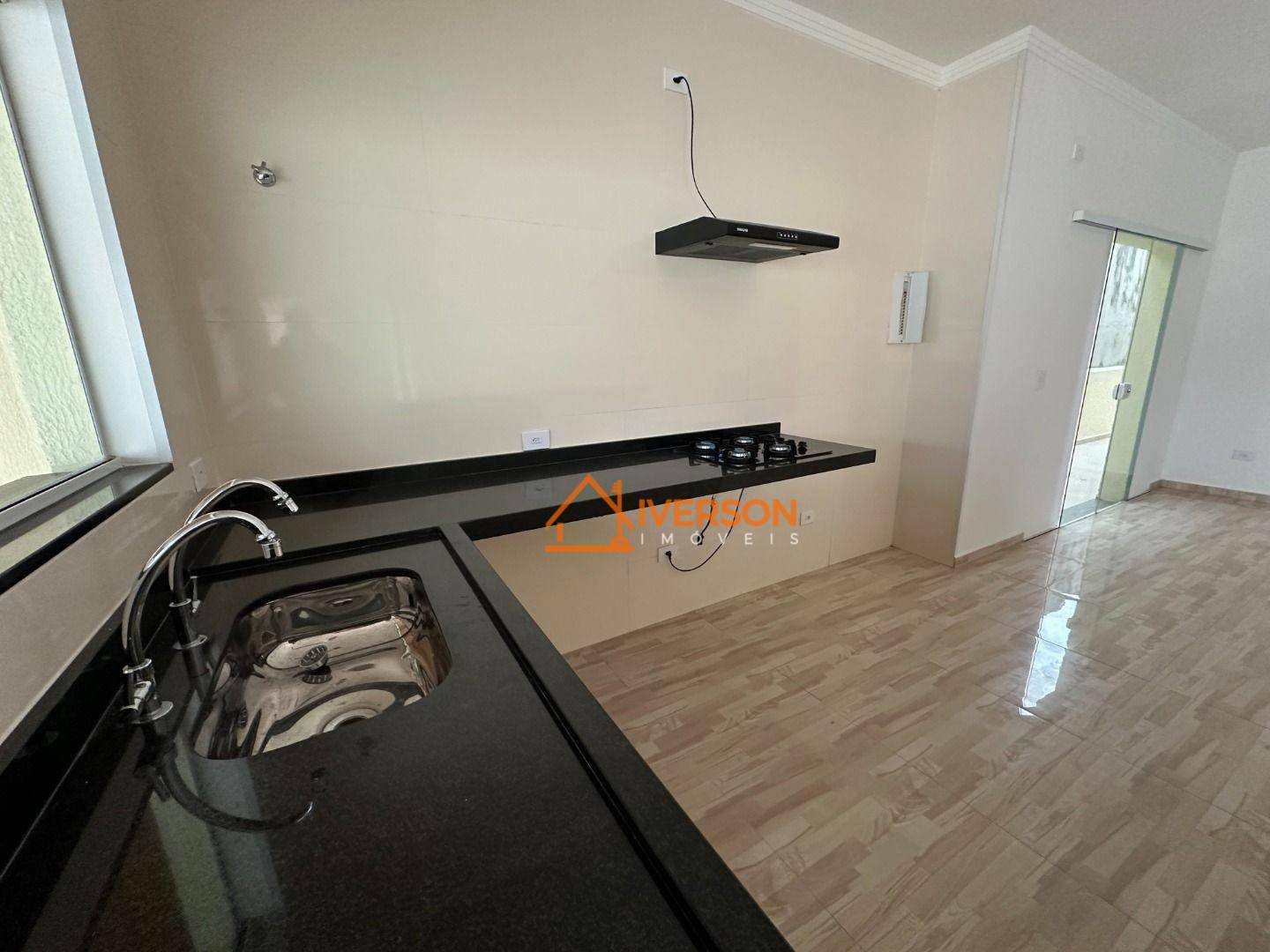 Casa à venda com 3 quartos, 140m² - Foto 4