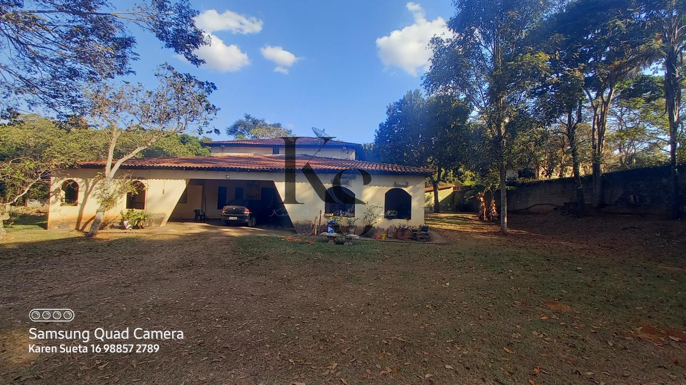 Chácara, 3 quartos, 5629 m² - Foto 1