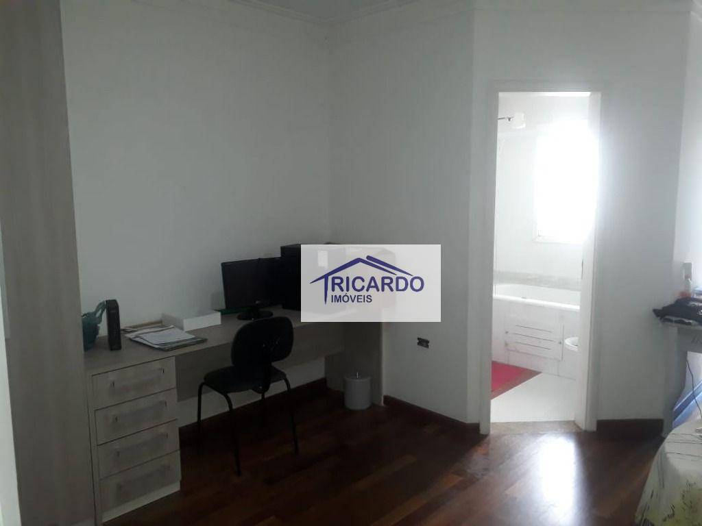 Sobrado à venda com 4 quartos, 585m² - Foto 15