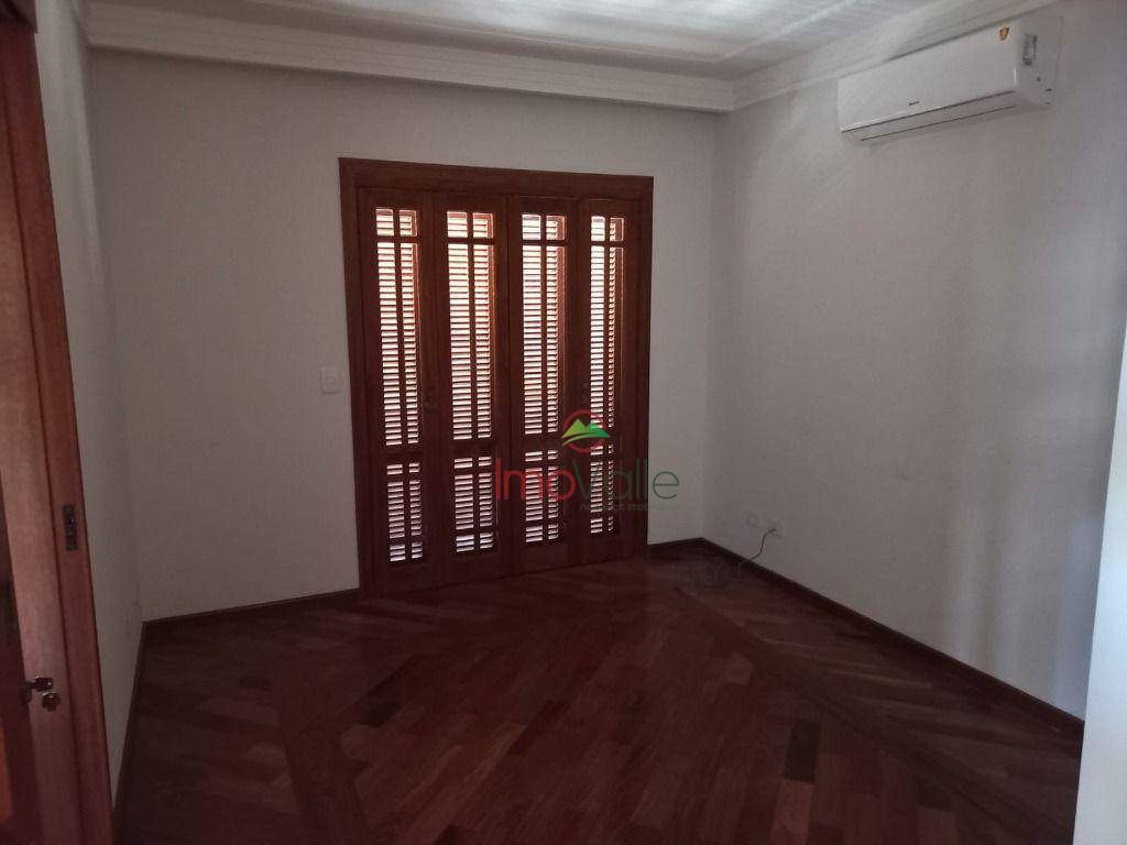 Casa de Condomínio à venda com 4 quartos, 360m² - Foto 46