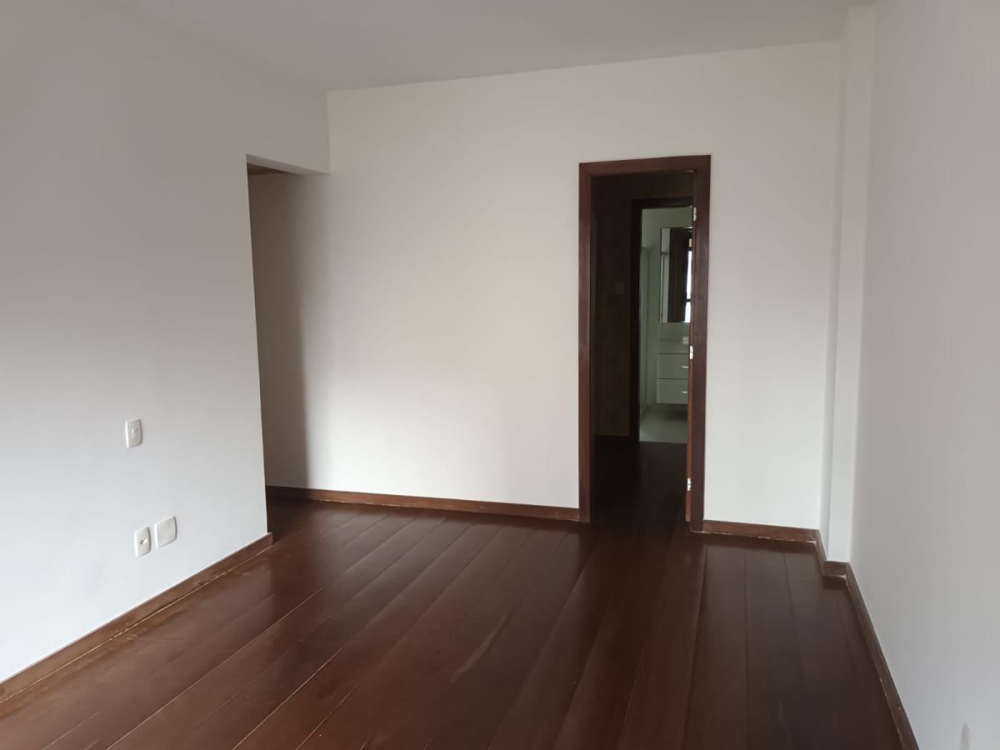 Apartamento à venda com 4 quartos, 172m² - Foto 13