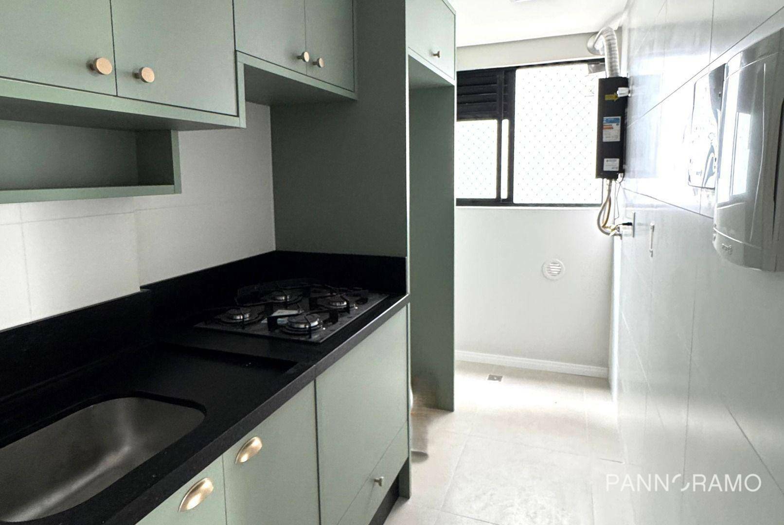 Apartamento para alugar com 2 quartos, 68m² - Foto 5