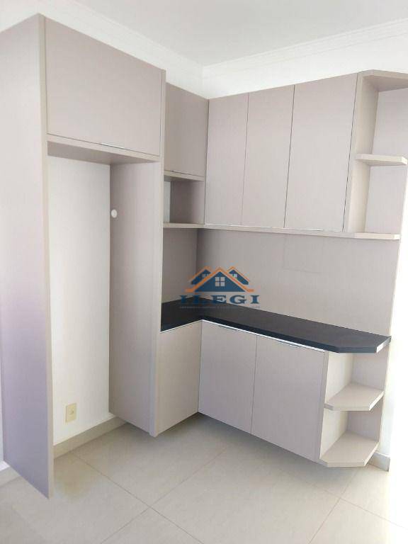 Casa de Condomínio à venda e aluguel com 3 quartos, 185m² - Foto 21