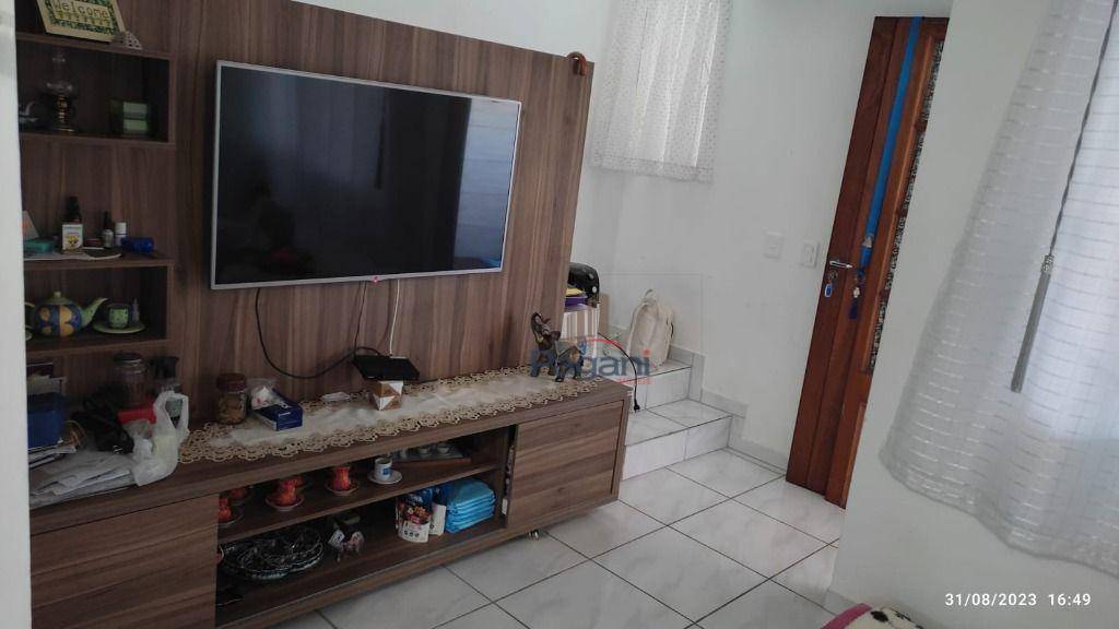 Sobrado à venda com 2 quartos, 74m² - Foto 4