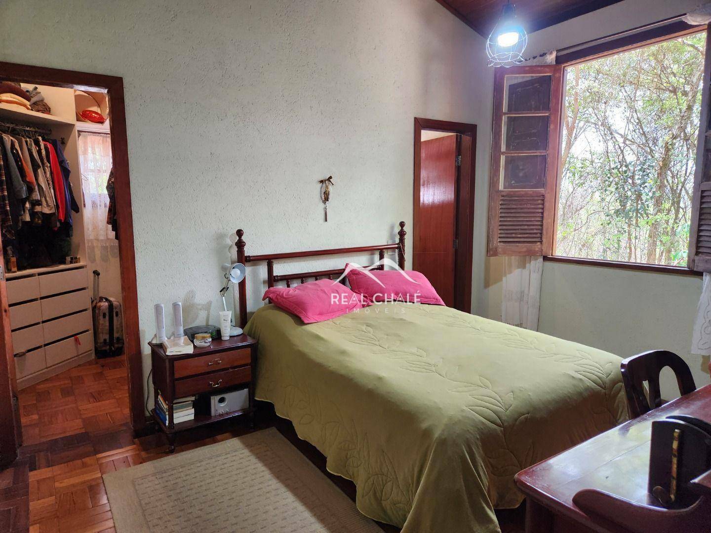 Casa de Condomínio à venda com 5 quartos, 216m² - Foto 11