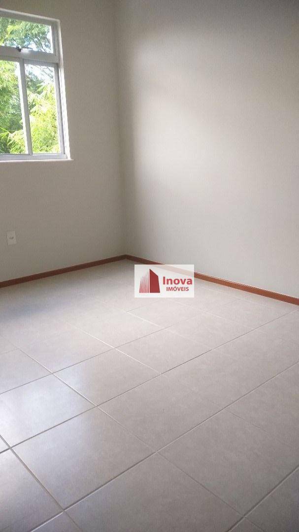 Apartamento à venda com 2 quartos, 70m² - Foto 31