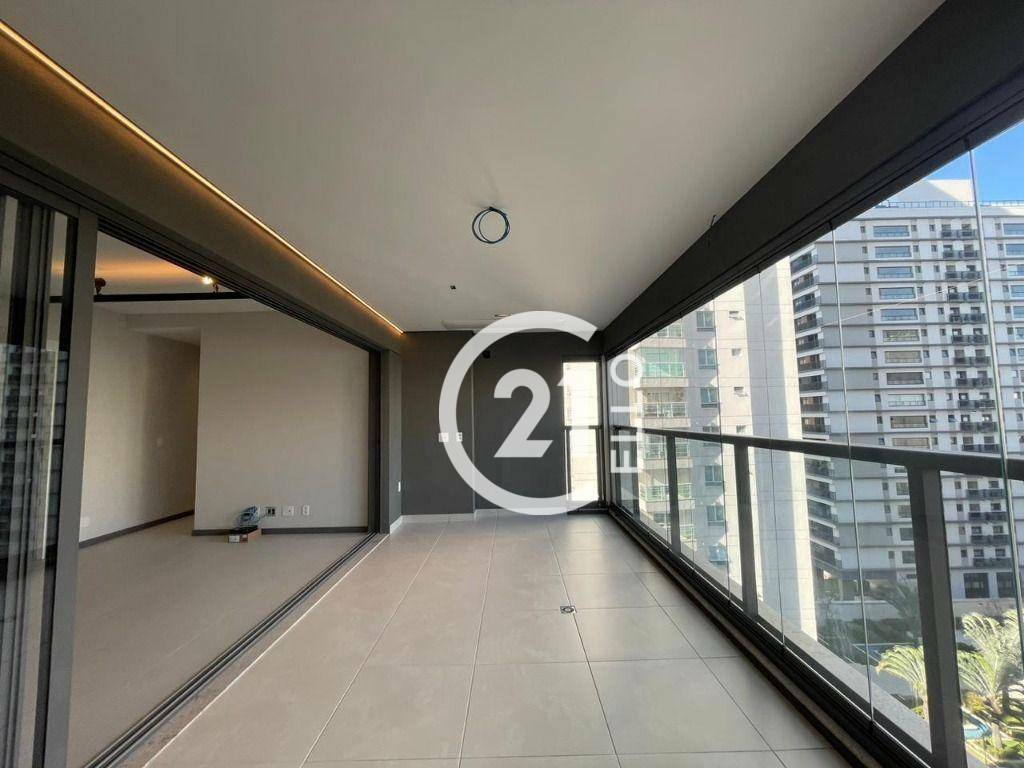 Apartamento à venda com 2 quartos, 104m² - Foto 4