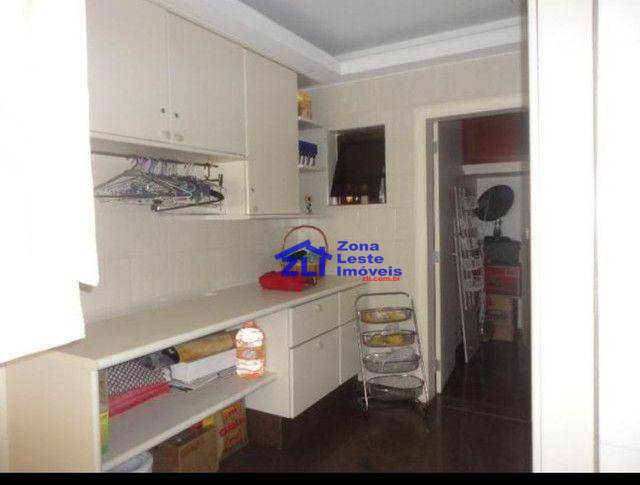 Apartamento à venda com 4 quartos, 188m² - Foto 11