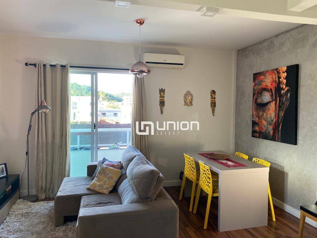 Apartamento à venda com 2 quartos, 65m² - Foto 7