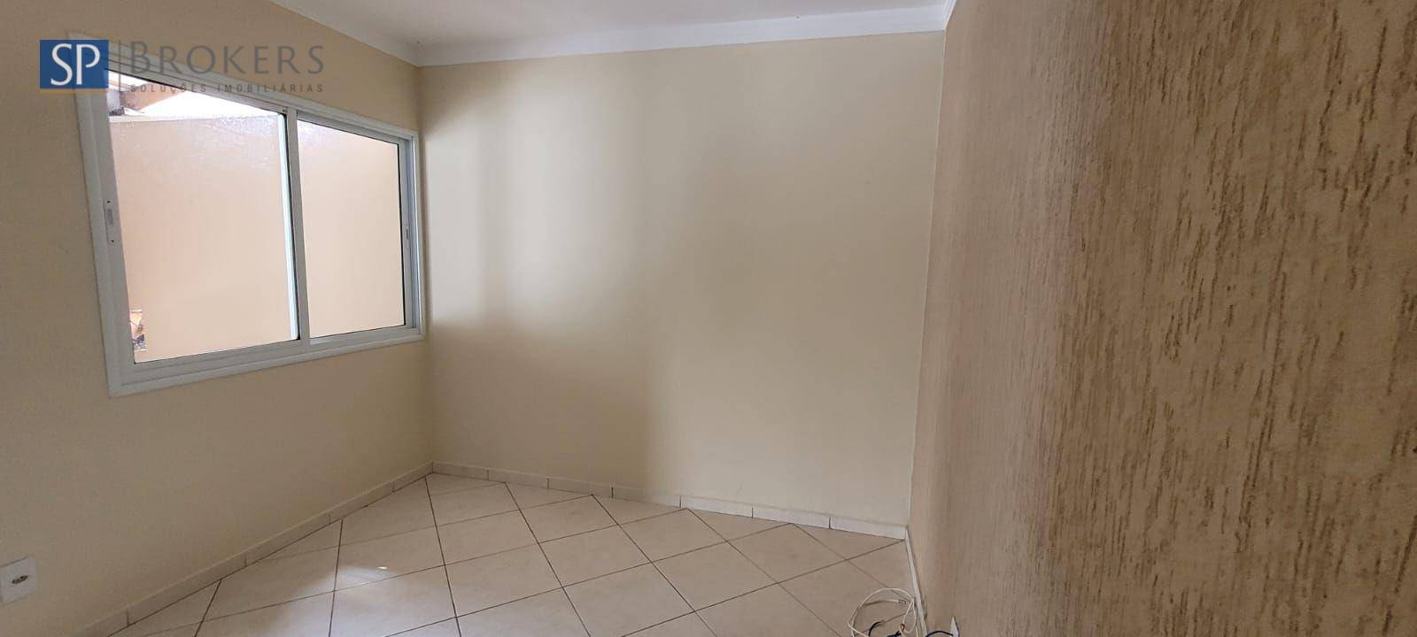 Casa à venda com 2 quartos, 110m² - Foto 4