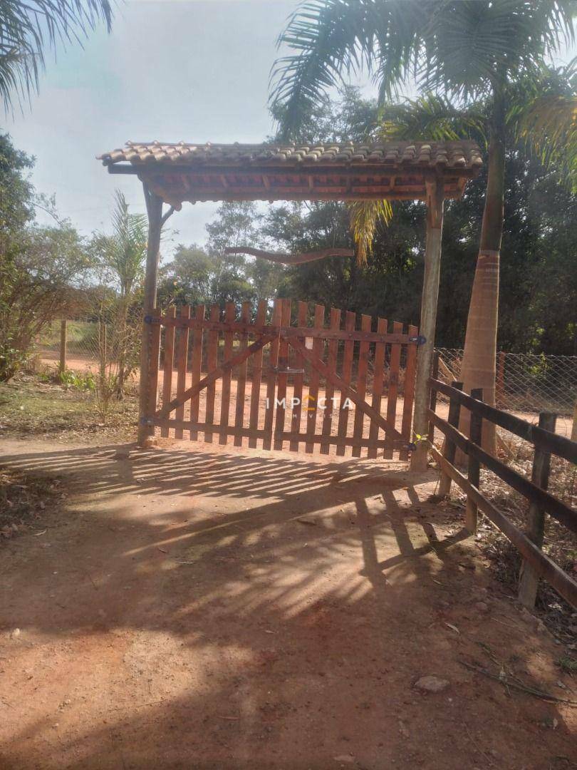 Chácara à venda com 2 quartos, 12100M2 - Foto 43