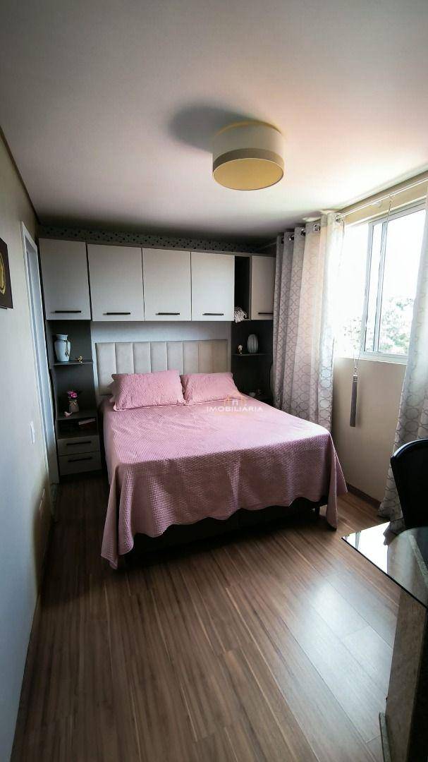 Apartamento à venda com 2 quartos, 64m² - Foto 11