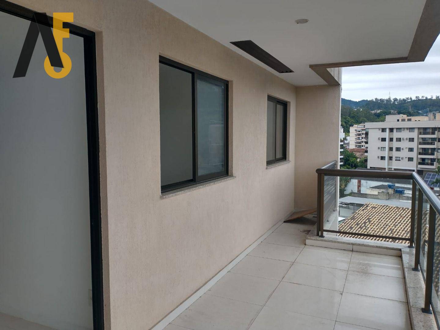 Cobertura à venda com 4 quartos, 169m² - Foto 1