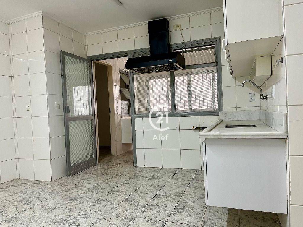 Apartamento à venda e aluguel com 4 quartos, 165m² - Foto 28