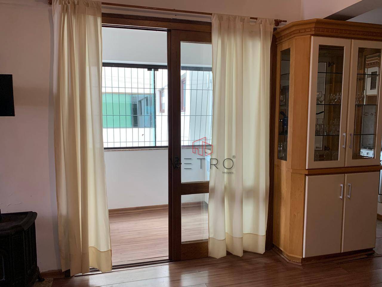 Apartamento à venda com 1 quarto, 80m² - Foto 4