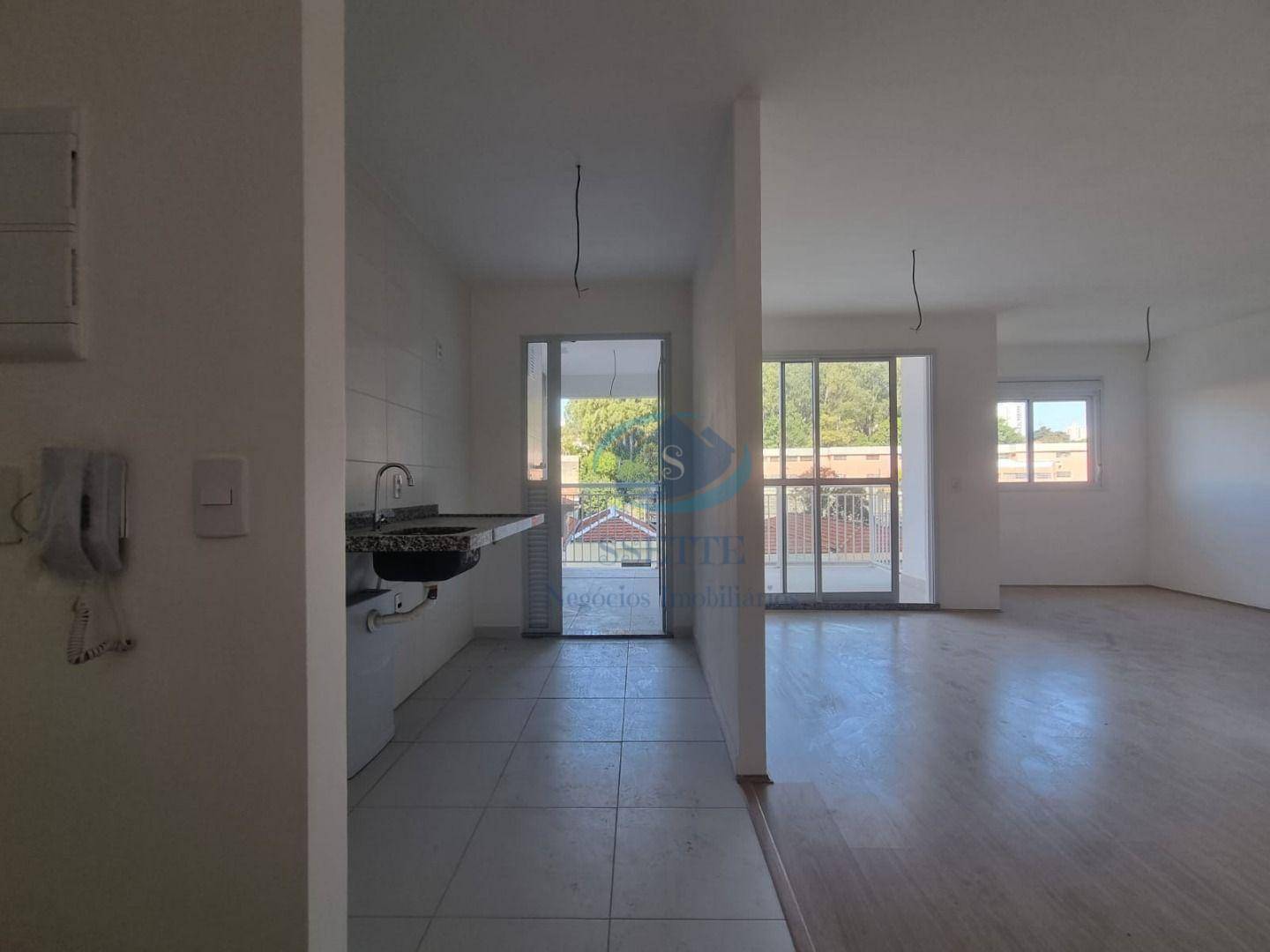 Apartamento à venda com 3 quartos, 66m² - Foto 3