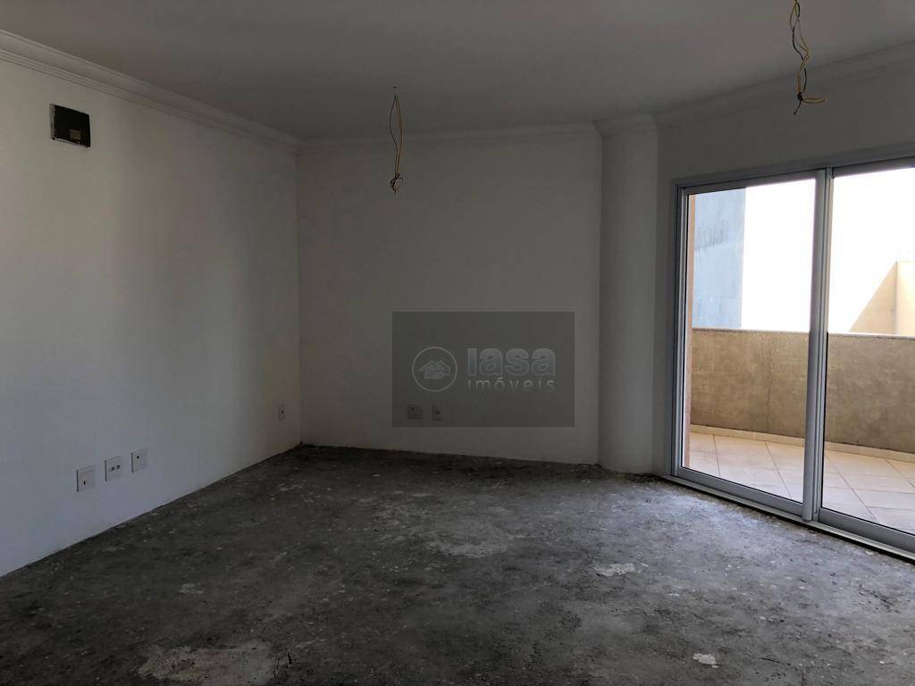 Apartamento à venda com 3 quartos, 165m² - Foto 4