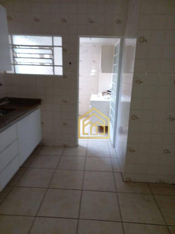 Apartamento à venda com 2 quartos, 80m² - Foto 4