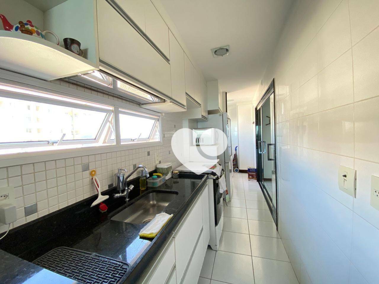 Apartamento à venda com 3 quartos, 103m² - Foto 7