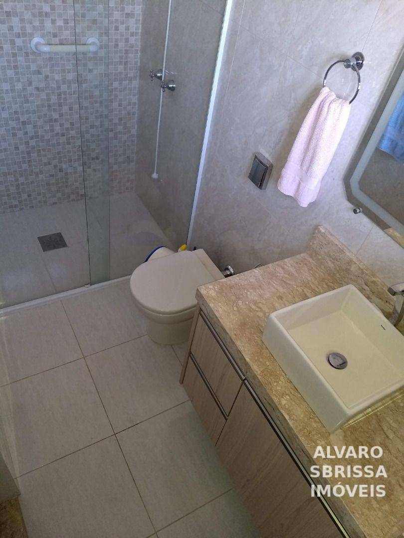 Casa à venda com 4 quartos, 222m² - Foto 10