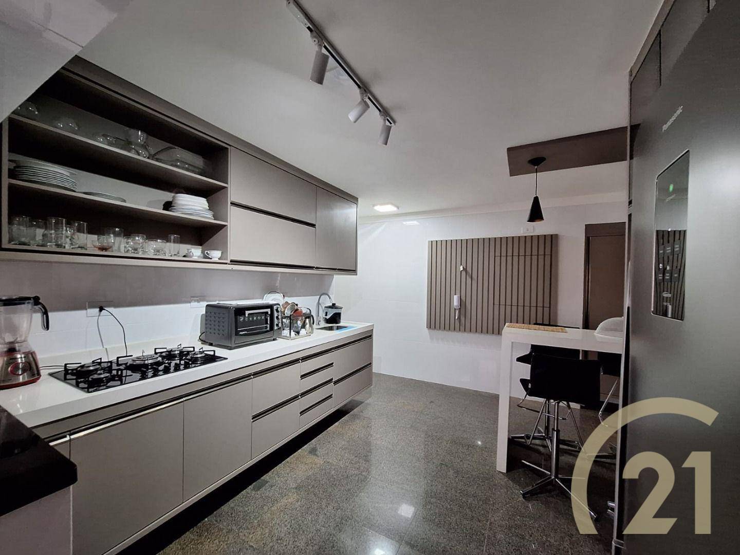 Apartamento, 4 quartos, 236 m² - Foto 4