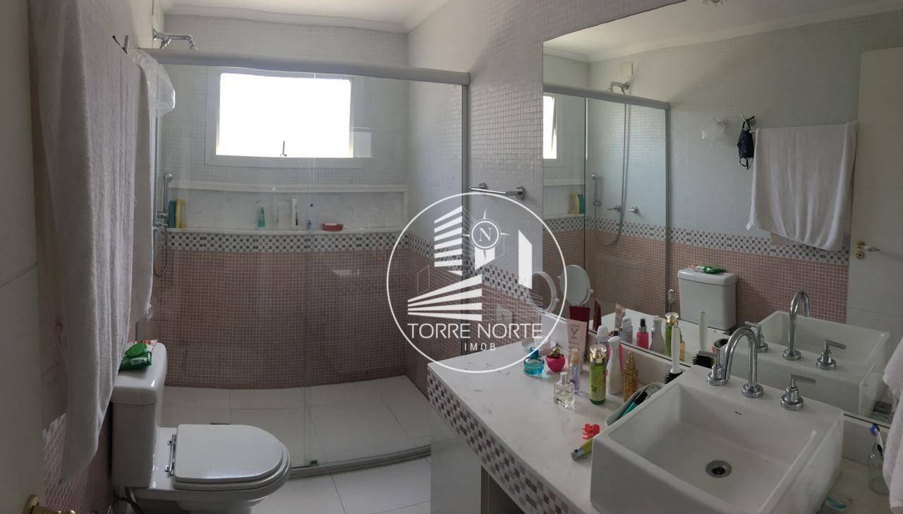 Apartamento à venda com 4 quartos, 200m² - Foto 14