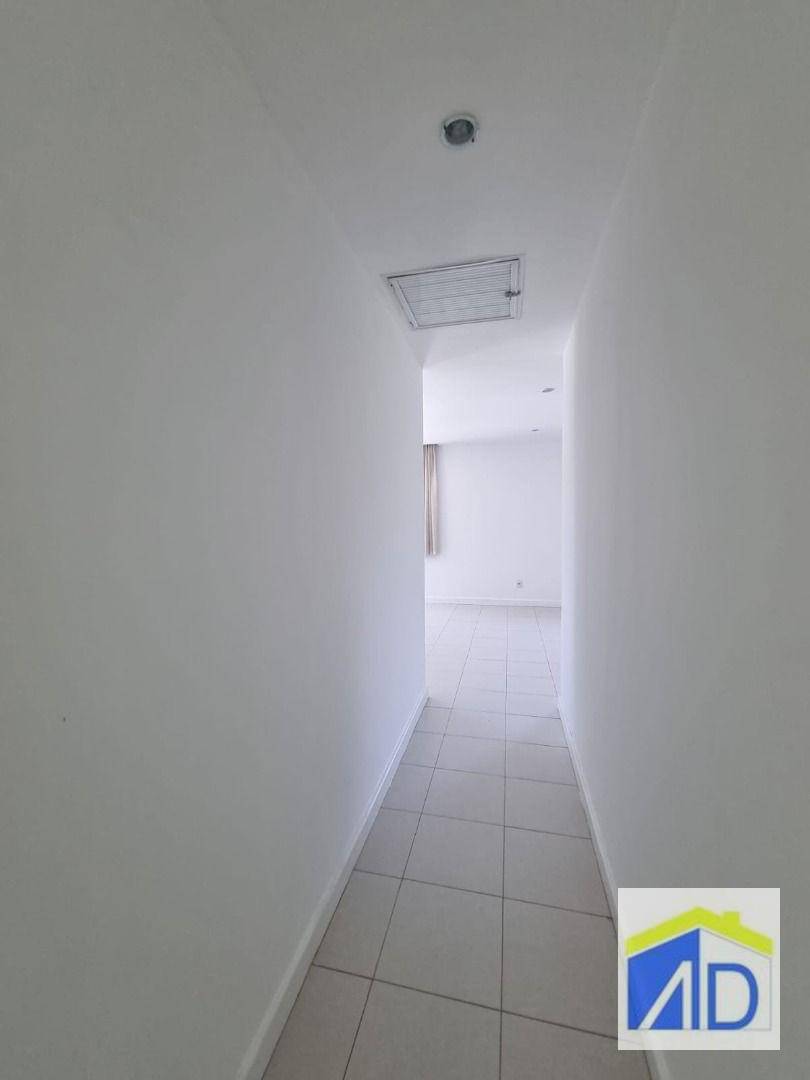 Casa de Condomínio para alugar com 3 quartos, 180m² - Foto 40