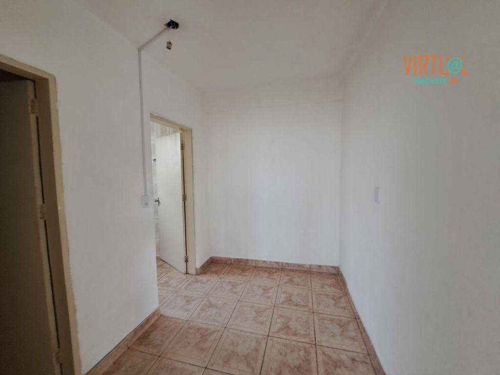 Casa à venda com 7 quartos, 85m² - Foto 29