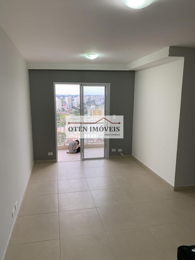 Apartamento à venda com 3 quartos, 70m² - Foto 1