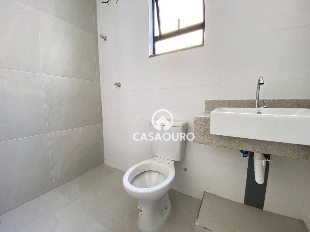 Apartamento à venda com 2 quartos, 65m² - Foto 20