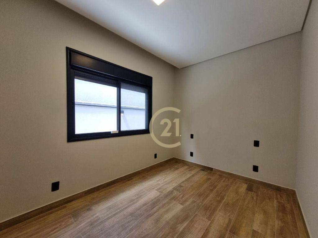 Casa de Condomínio para alugar com 3 quartos, 198m² - Foto 14