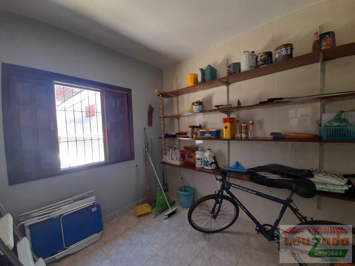 Casa à venda com 2 quartos, 500m² - Foto 20