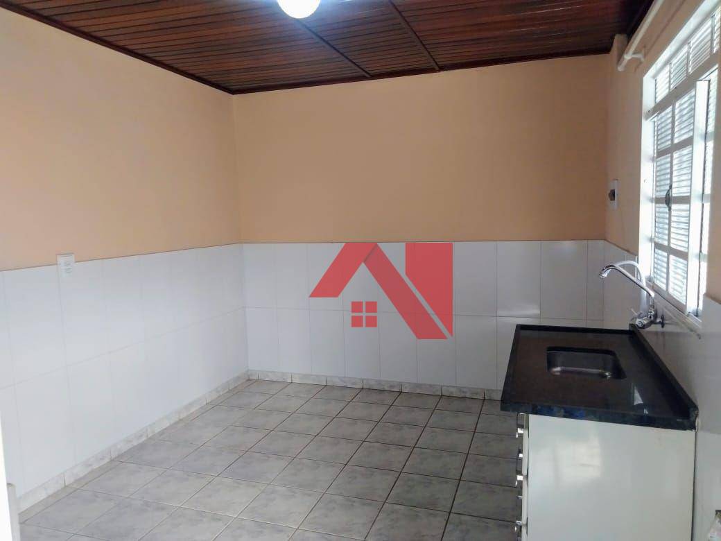 Casa à venda com 3 quartos, 144m² - Foto 12