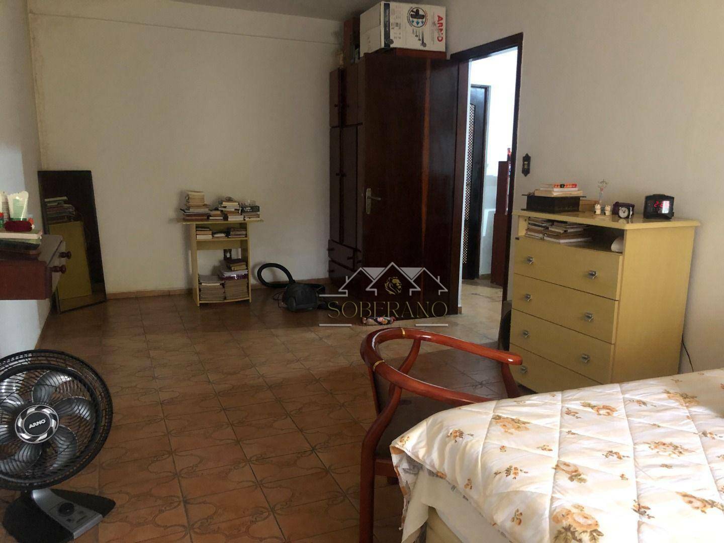 Casa à venda com 3 quartos, 400m² - Foto 16