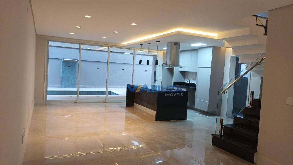 Sobrado à venda com 4 quartos, 285m² - Foto 2