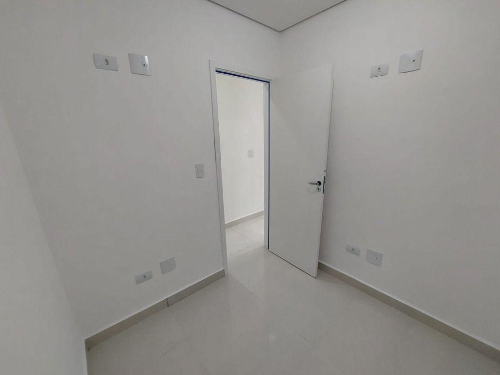 Apartamento à venda com 3 quartos, 71m² - Foto 23