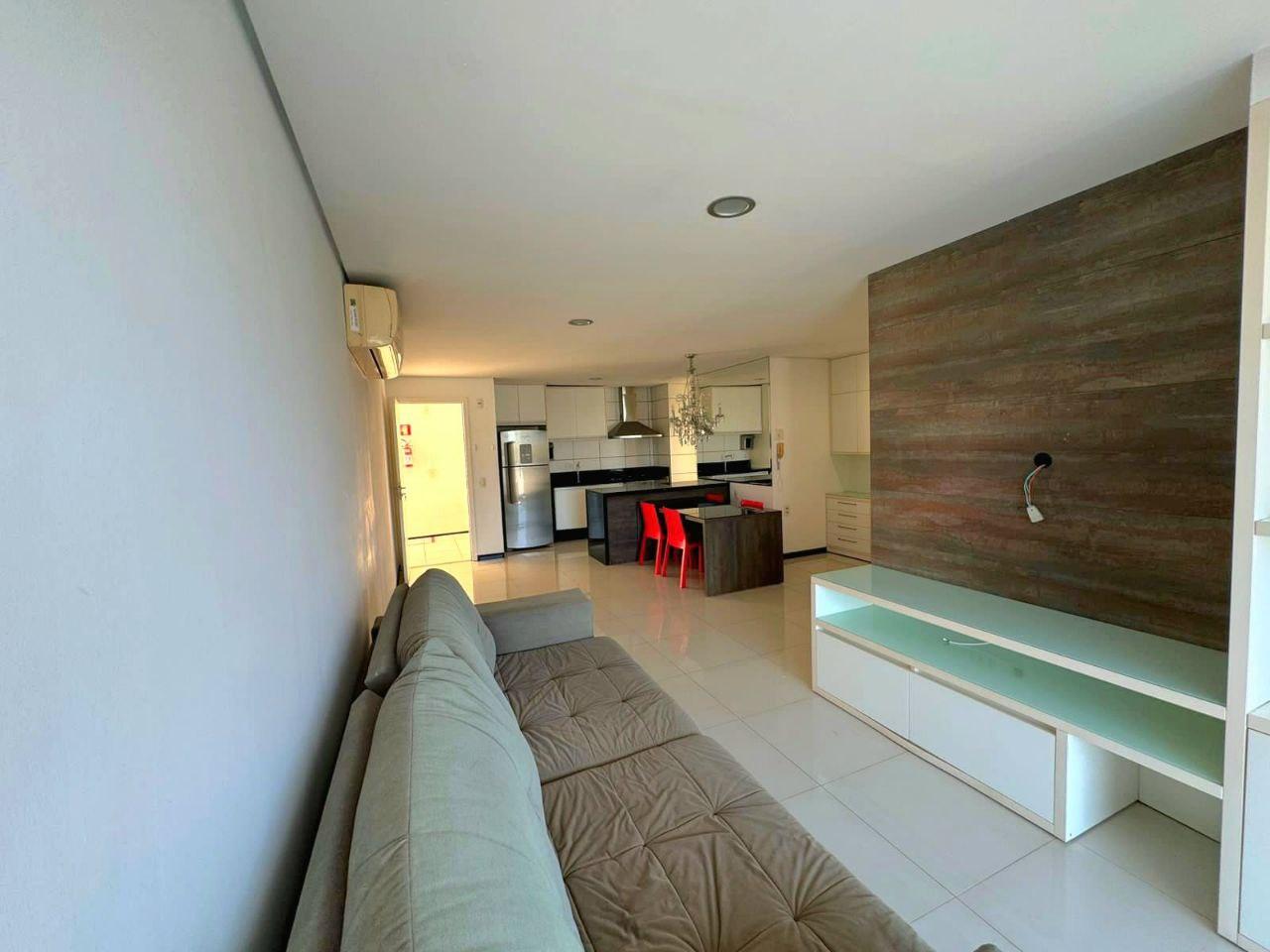 Apartamento à venda com 2 quartos, 94m² - Foto 2