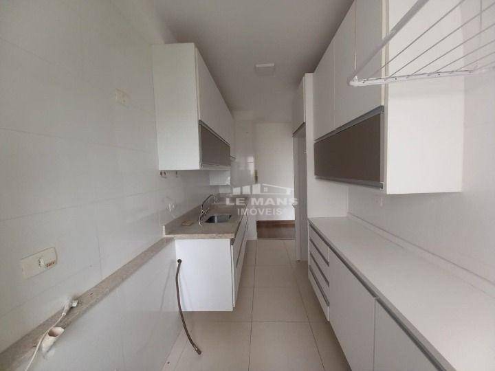 Apartamento à venda com 3 quartos, 79m² - Foto 10