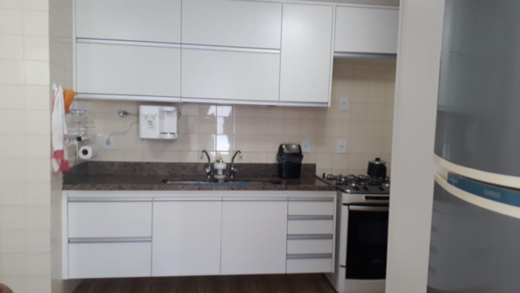 Apartamento à venda com 3 quartos, 182m² - Foto 10