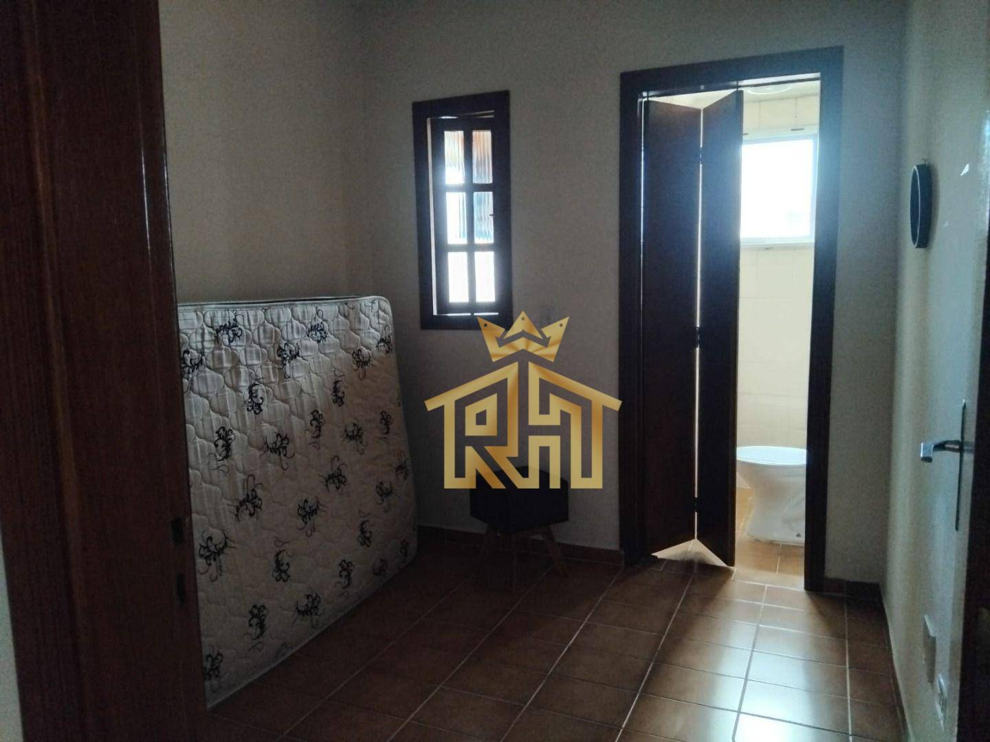 Apartamento à venda com 3 quartos, 130m² - Foto 12