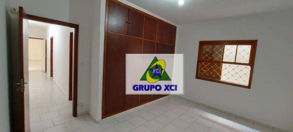 Casa para alugar com 3 quartos, 133m² - Foto 11