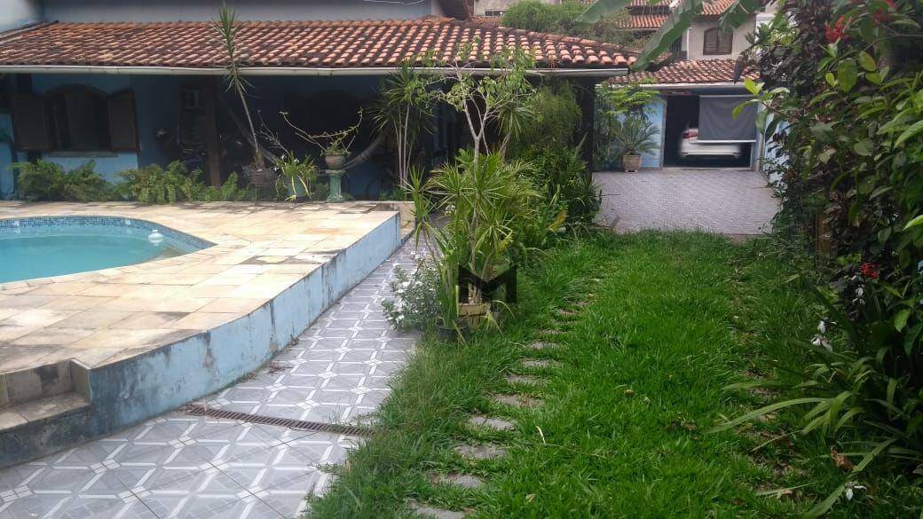 Casa à venda com 3 quartos, 350m² - Foto 5