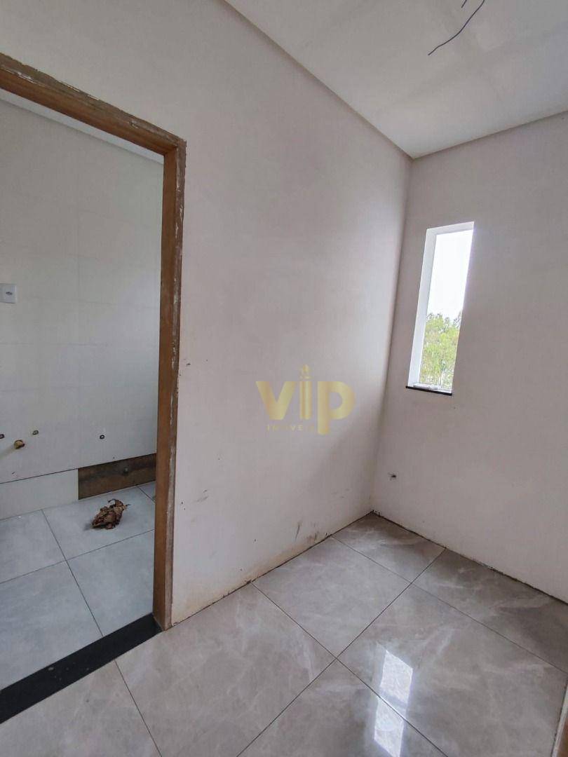 Casa à venda com 3 quartos, 200m² - Foto 8