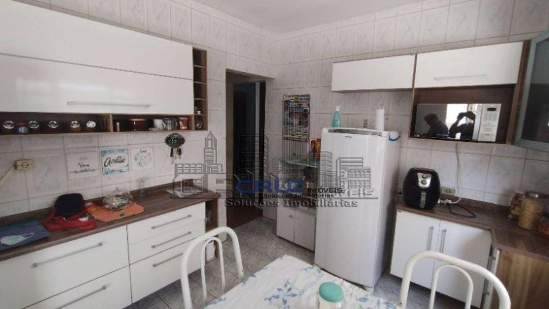 Casa à venda com 4 quartos, 160m² - Foto 10