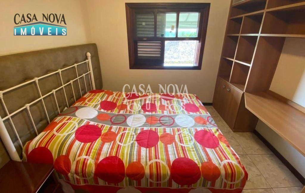 Casa de Condomínio à venda com 4 quartos, 500m² - Foto 28